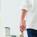 What type of paint do professional painters use?
